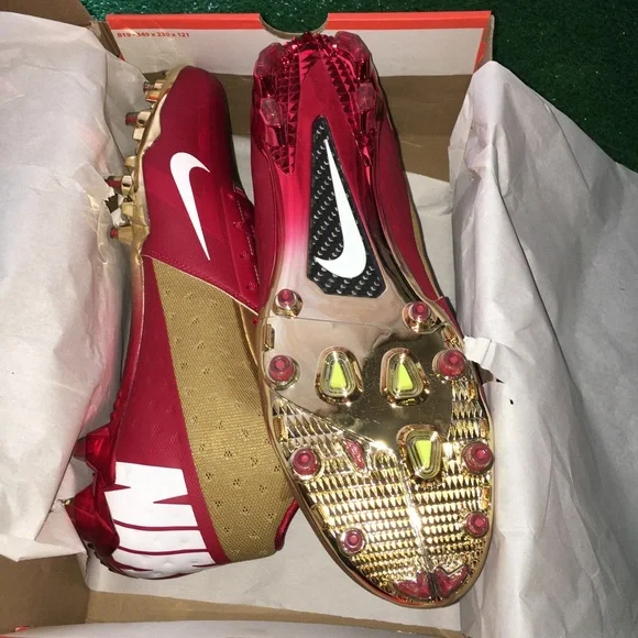 NEW NIKE VAPOR TALON ELITE 3/4 TD
GOLD / GYM RED - Picture 4 of 7